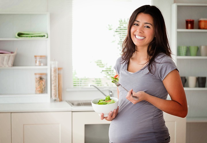 العناصر الغذائية المهمة لزيادة فرص الحمل